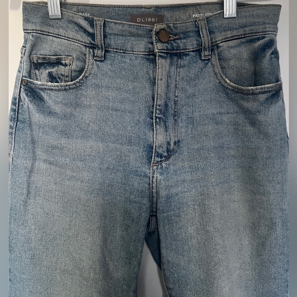 Straight leg denim - DL1961 Patti Straight High Rise Jeans - size 25